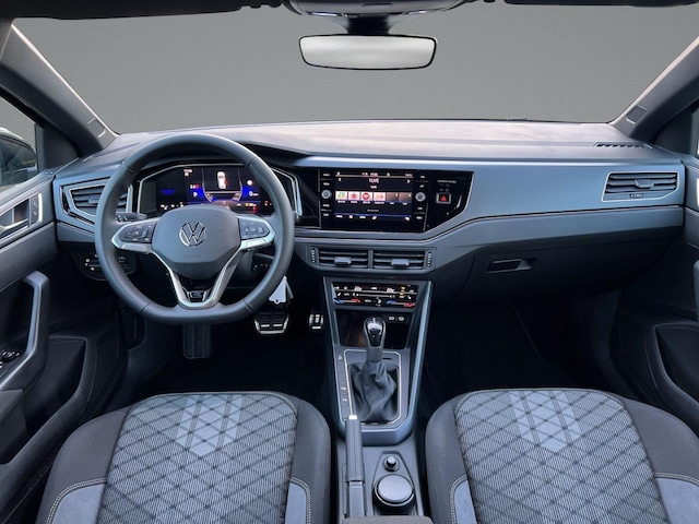 Volkswagen Polo 1.0 TSI DSG R-Line