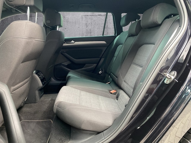 Volkswagen Passat 2.0 TDI Business DSG Variant