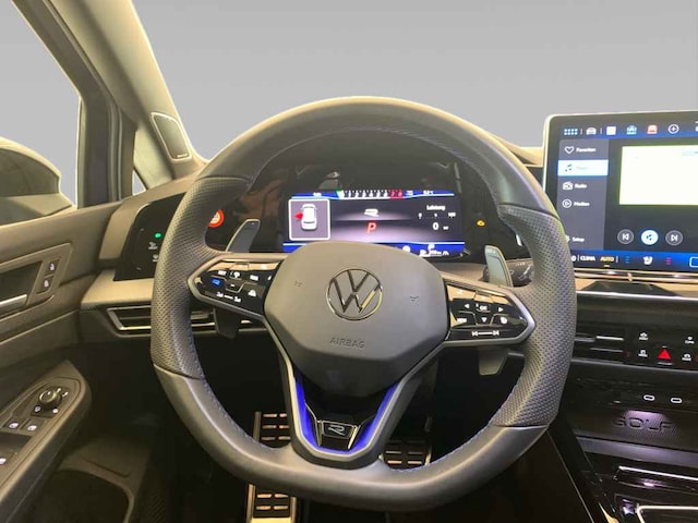 Volkswagen Golf IQ.Drive