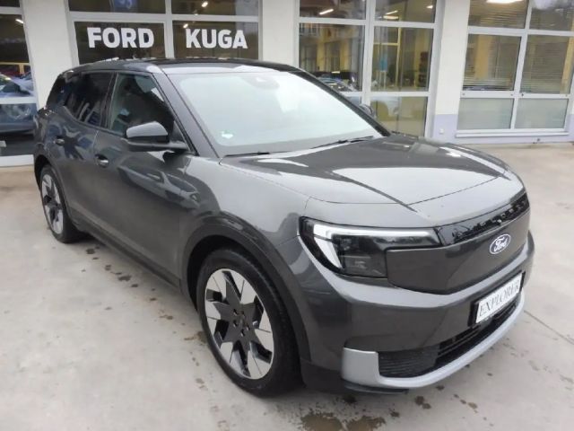 Ford Explorer Premium RWD