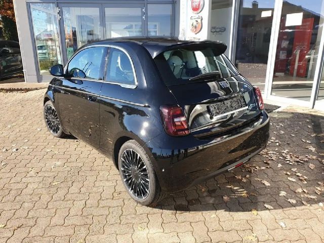 Fiat 500e La Prima by Bocelli