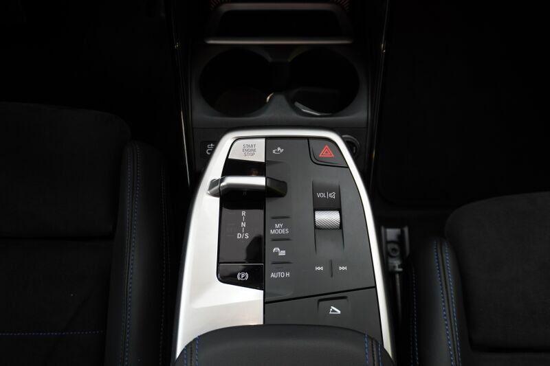 BMW 220 220i Active Tourer