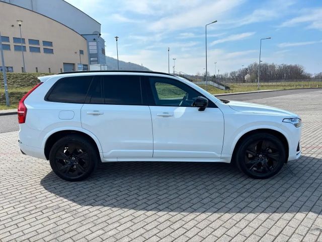 Volvo XC90 AWD R-Design