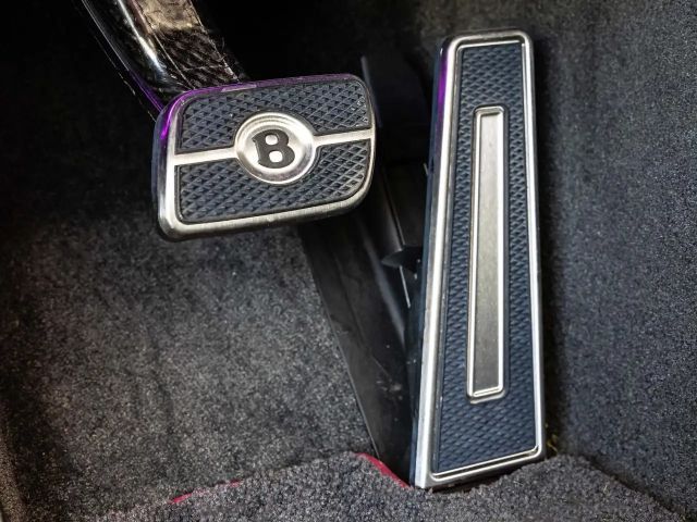 Bentley Continental GTC W12