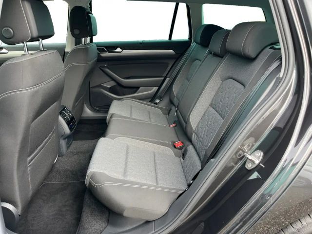 Volkswagen Passat 2.0 TDI Business DSG Variant
