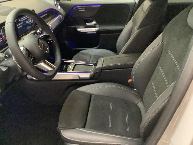 Mercedes-Benz GLB 220 4MATIC