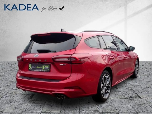 Ford Focus EcoBoost ST Line Vignale Wagon