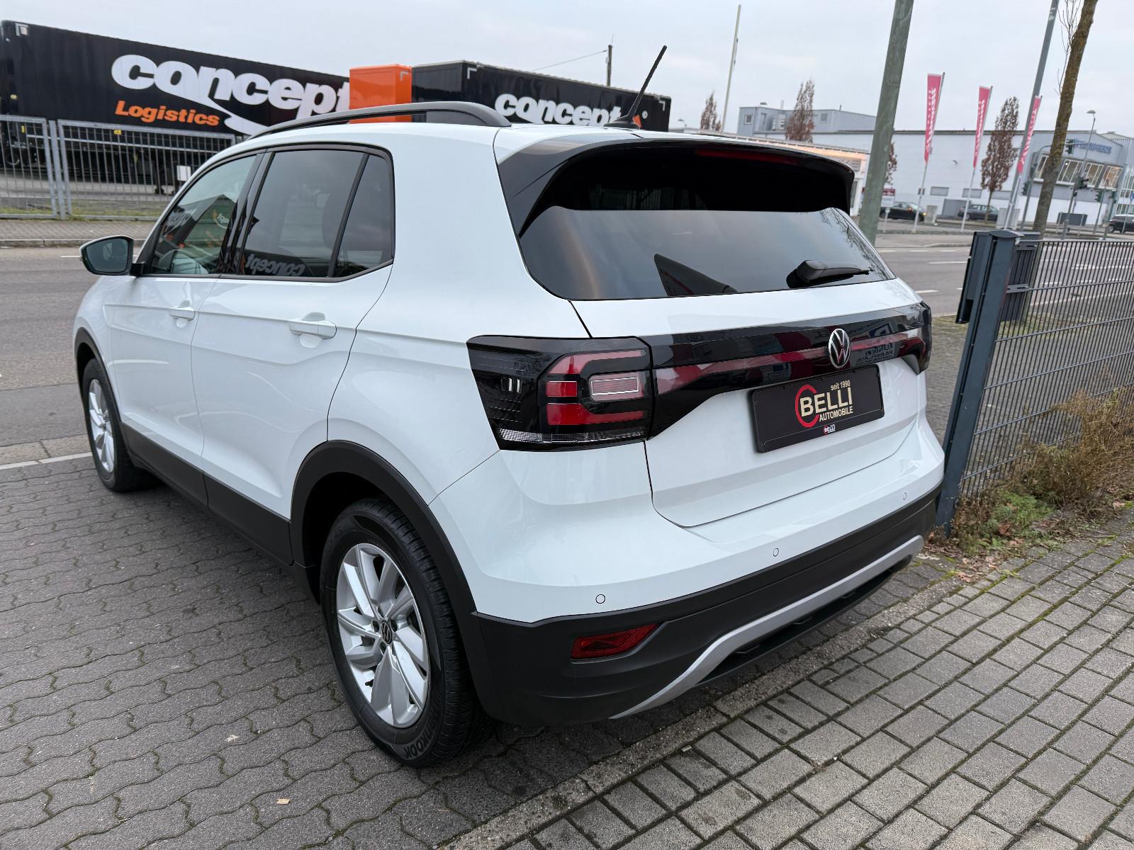 Volkswagen T-Cross Life