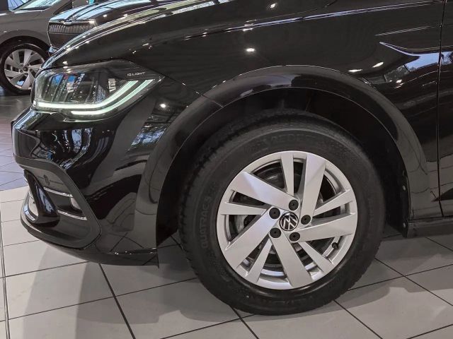 Volkswagen Polo 1.0 TSI DSG Style