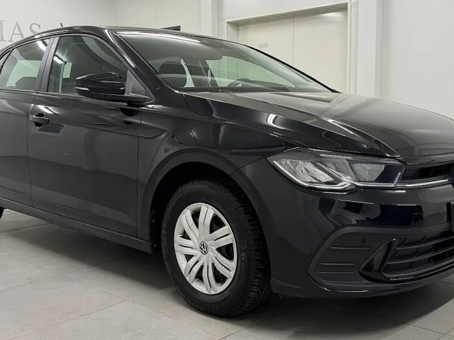 Volkswagen Polo 1,0*8 Fach*Parksensoren*Apple Carplay*Android A...