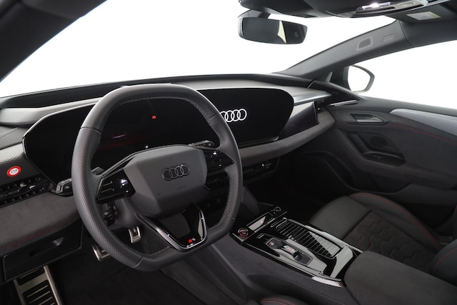 Audi A6 e-tron Avant Quattro