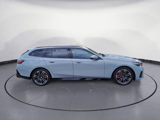 BMW 520 520d M-Sport Touring xDrive