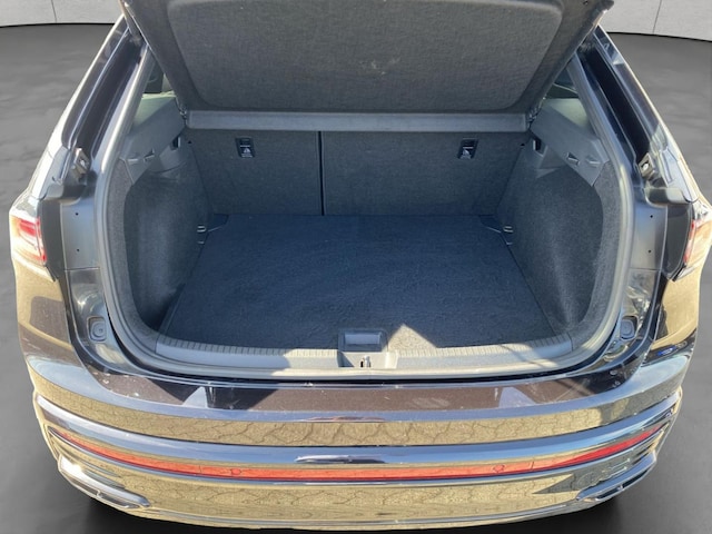 Volkswagen Taigo 1.5 TSI DSG R-Line
