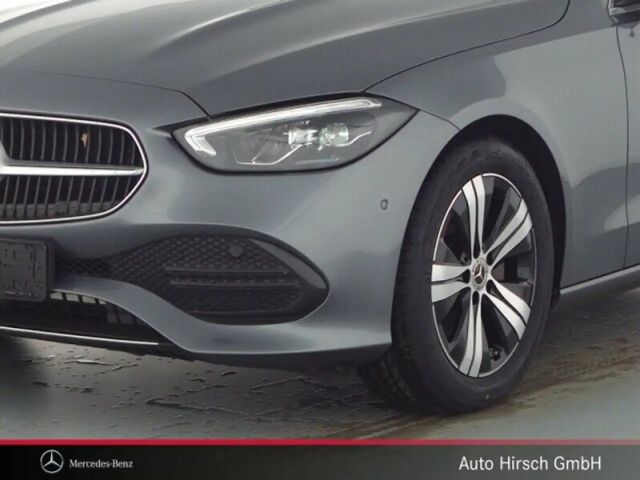 Mercedes-Benz C 180 AVANTGARDE Sedan