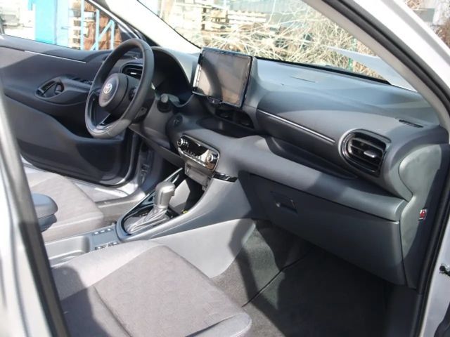 Toyota Yaris Active Comfort Hatchback