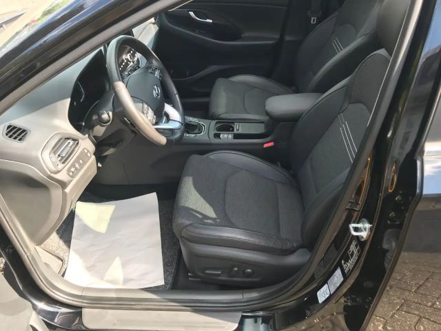 Hyundai i30 Hybrid Prime