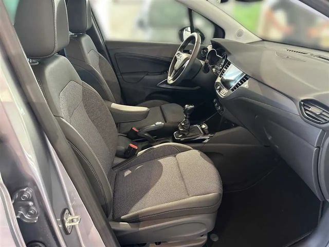 Opel Crossland X 1.2 Turbo Elegance