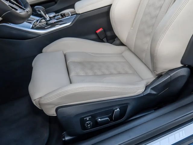 BMW M4 Cabrio Competition M-Sport xDrive