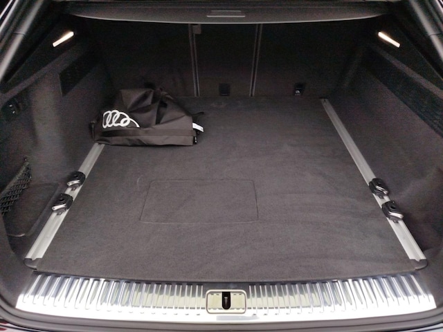 Audi Q8 55 TFSI Hybride Quattro