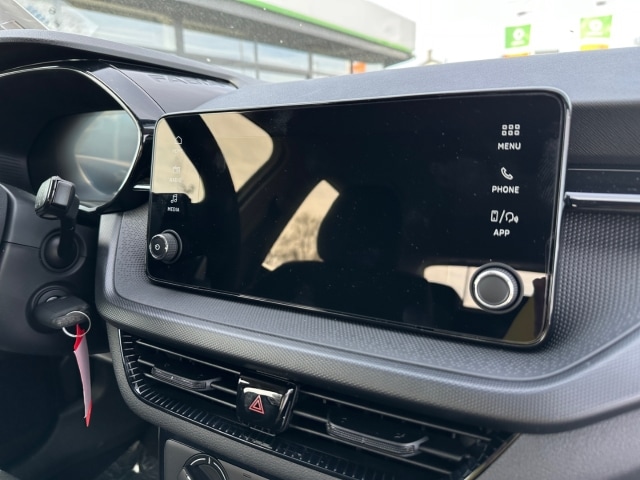 Skoda Fabia FABIA 1.0 MPI 59kW EU6e Essence 5-Gang-Schaltgetr.