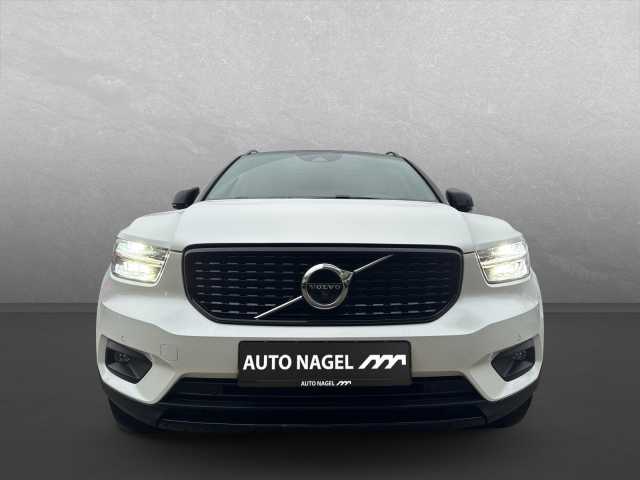 Volvo XC40 R-Design Recharge T5