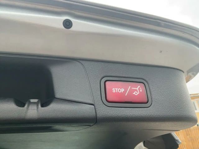 Mercedes-Benz B 180 Progressive