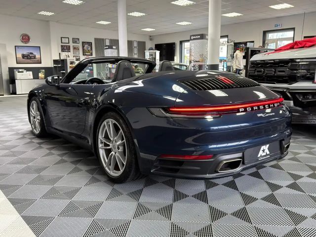 Porsche 992 Cabrio Carrera