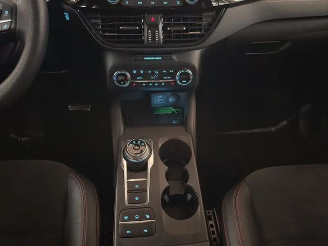 Ford Kuga Plug in Hybrid ST Line X