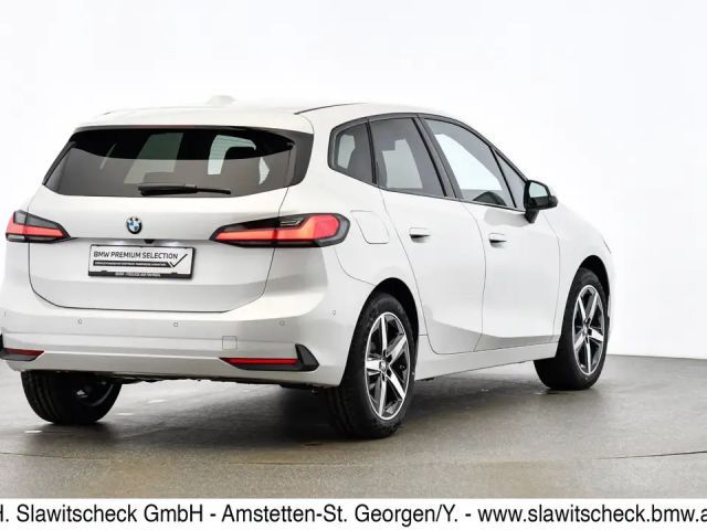 BMW 218 218d Active Tourer Sedan