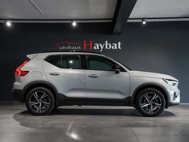 Volvo XC40 Dark Plus