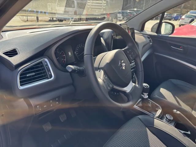Suzuki S-Cross 1.4 BOOSTERJET 4x4 Comfort+