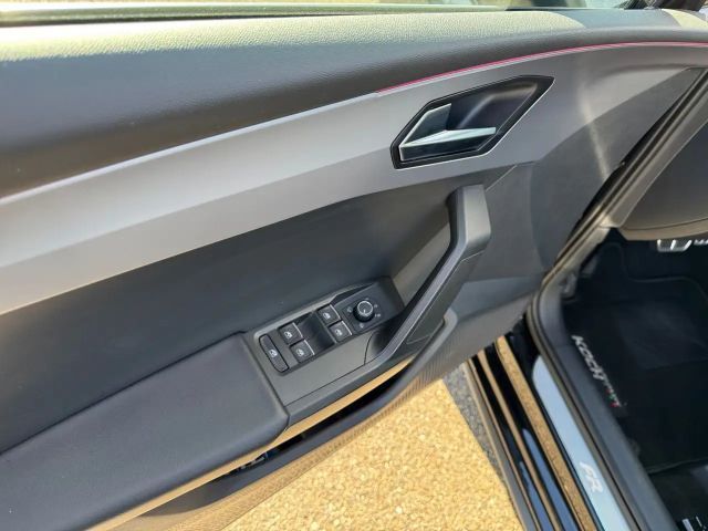 Seat Leon 2.0 TSI FR-lijn Sportstourer