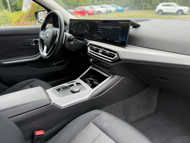 BMW 320 320d Touring xDrive