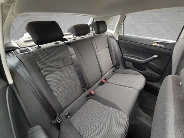 Volkswagen Polo 1.0 LED / SH / PDC