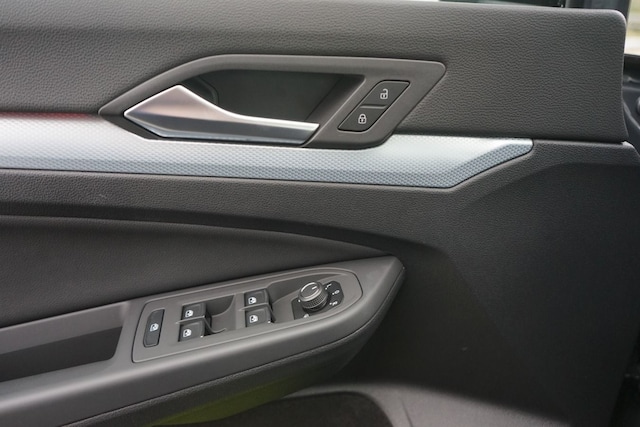 Volkswagen Golf 1.5 eTSI Golf VIII