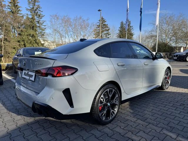 BMW 220 220d M-Sport Sedan