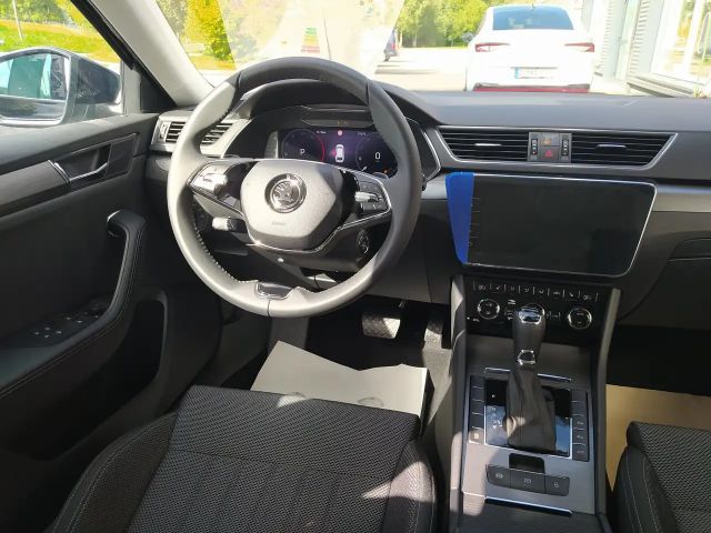 Skoda Superb 2.0 TDI Combi Style Style