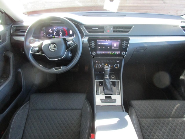 Skoda Superb Combi