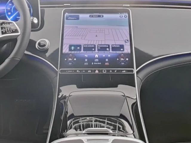 Mercedes-Benz EQE 350 4MATIC AMG Line Sedan