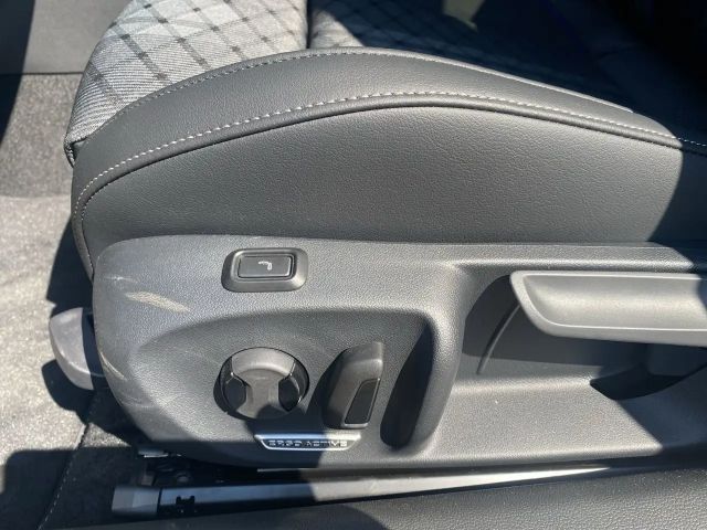 Volkswagen Passat DSG R-Line Variant