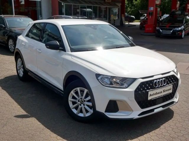 Audi A1 30 TFSI Allstreet