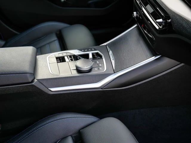 BMW 330 330e M-Sport Sedan xDrive