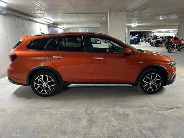 Fiat Tipo Cross