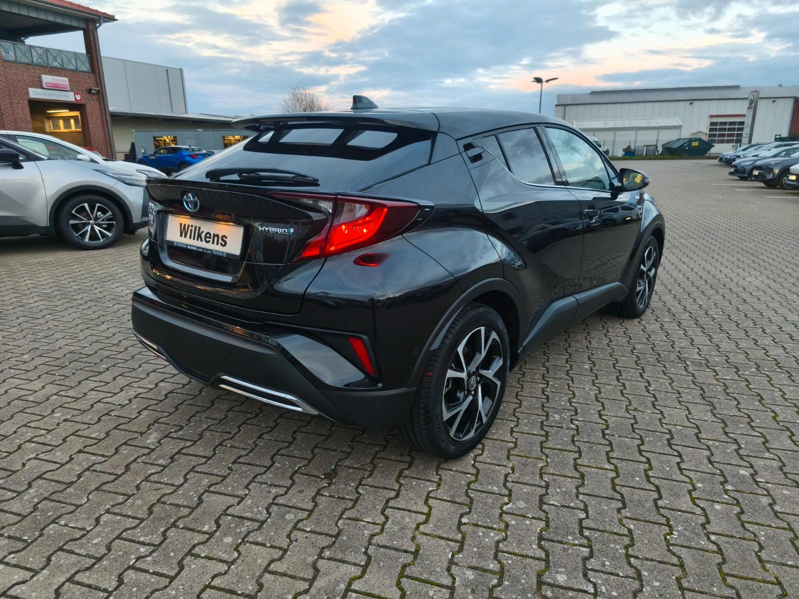 Toyota C-HR Hybride Team D