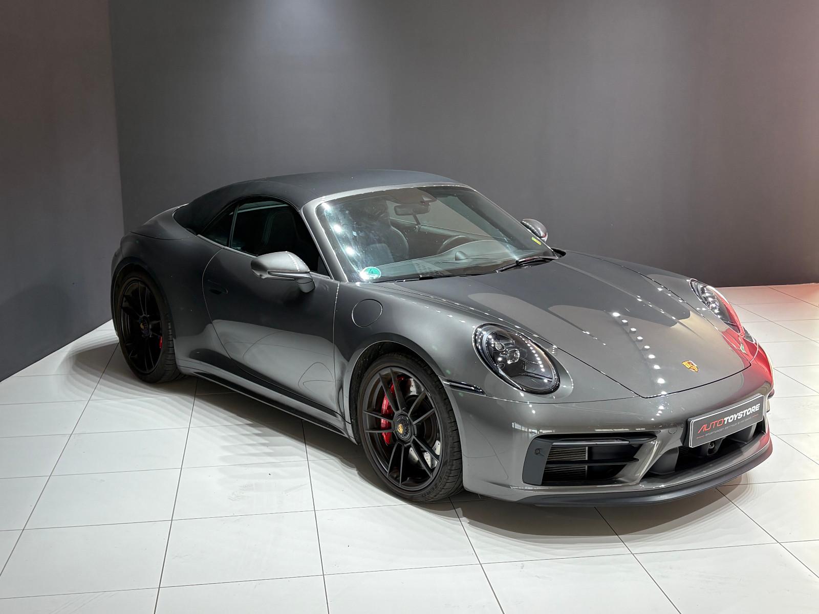 Porsche 911 4 992 Cabriolet Carrera GTS