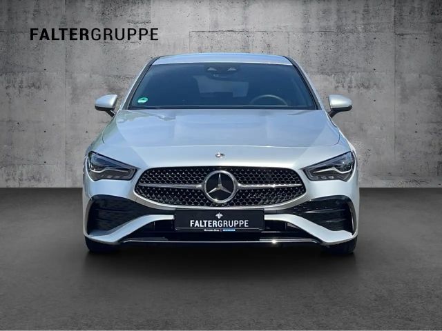 Mercedes-Benz CLA 200 AMG Line Shooting Brake