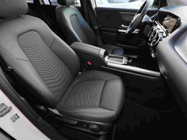 Mercedes-Benz GLA 250 GLA 250 e