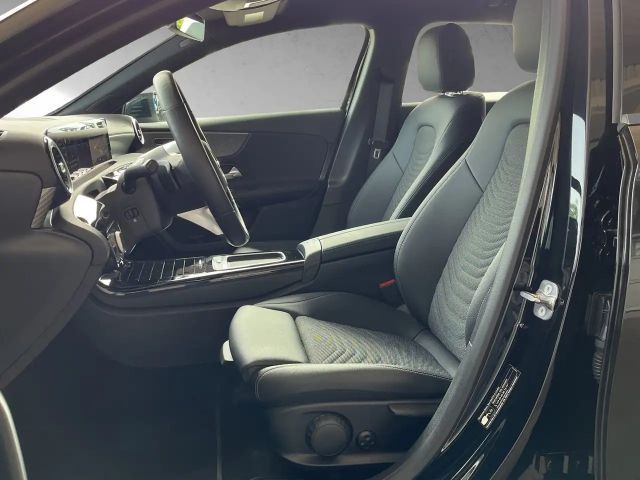 Mercedes-Benz A 180 Hatchback Progressive