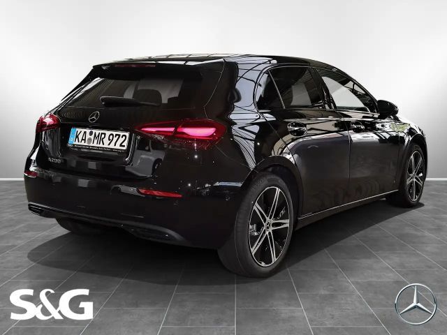 Mercedes-Benz A 200 Progressive