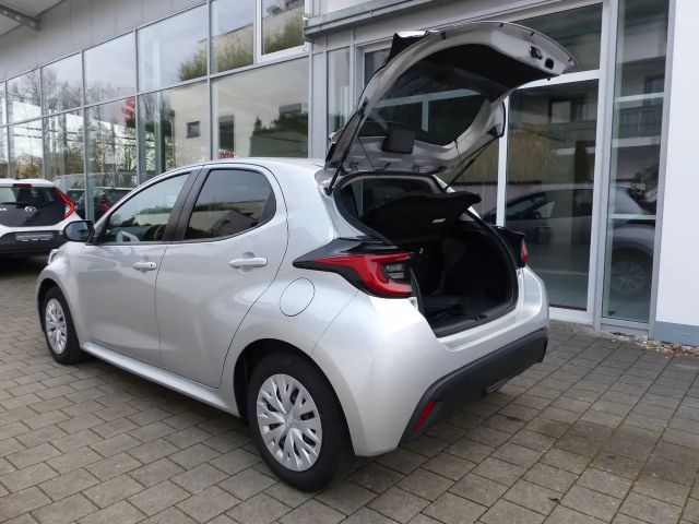 Toyota Yaris Hatchback